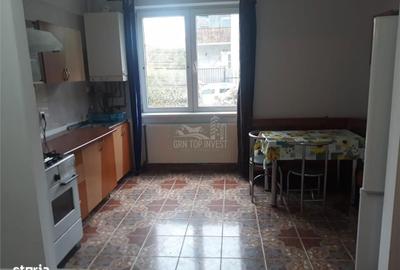 Apartament cu 3 camere decomandat în Vasile Aaron - 3