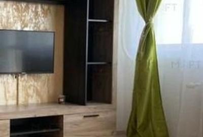 Apartament cu 3 camere decomandat, mobilat în P-ța Victoriei - 15