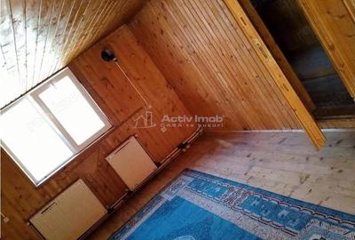 Casă cu 14 camere cu Teren 2500 Mp în Trăisteni - 3