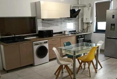 Apartament cu 3 camere decomandat în Tomis Plus - 2