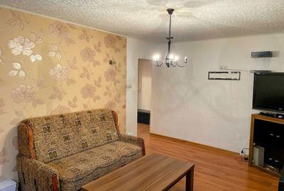 Apartament cu 3 camere decomandat în Central - 1