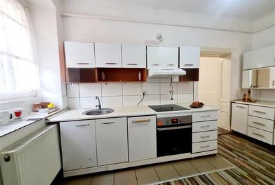 3D! Locatie decomandata,cu gradina, rezidential/activitate profesionala, Central - 3