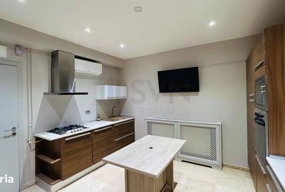 Casă cu 9 camere cu Teren 362 Mp în Central - 3
