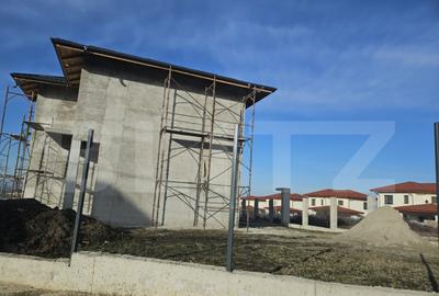 Casă cu 4 camere cu Teren 505 Mp în Vișani - 4