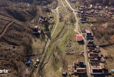 Casă cu 2 camere cu Teren 284 Mp în Central - 11