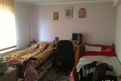 Casă cu 6 camere cu Teren 1000 Mp în Fălticeni - 4