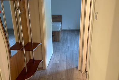 Garsonieră decomandată în Central - 1