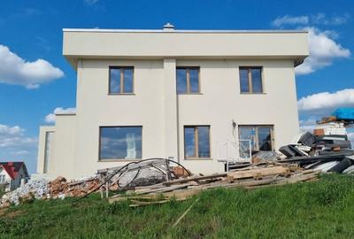 Casă cu 4 camere în Săldăbagiu de Munte - 2