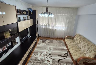 Apartament cu 2 camere decomandat în Central - 2