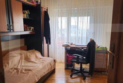Apartament cu 3 camere decomandat în Complex Studențesc - 7