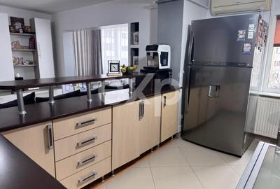 Apartament cu 3 camere decomandat, mobilat în Teilor - 5