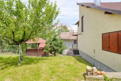 Casa / Vila  de vacanta ideala in satul Drumul Carului, zona Moieciu - 5