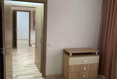 Apartament cu 2 camere semidecomandat, mobilat în 1 Mai - 6