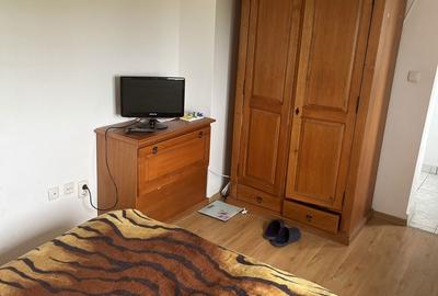 Garsonieră decomandată în Exterior Vest - 1