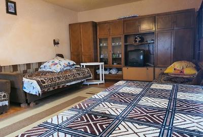 Casă cu 6 camere cu Teren 383 Mp în Central - 3