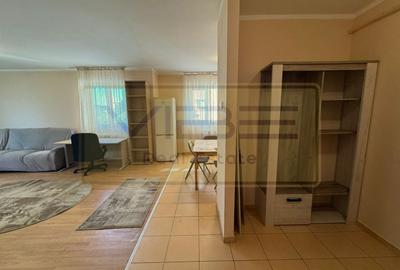 Apartament cu 3 camere semidecomandat, mobilat în Tătărași - 37