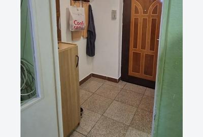 Inchiriez garsoniera - 5