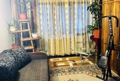 Apartament cu 4 camere decomandat în Central - 2