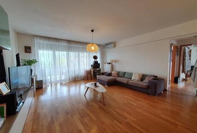 Apartament 3 camere Green Lake, terasa 20mp, garaj.