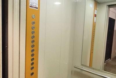 Apartament cu 3 camere decomandat în Lujerului - 14