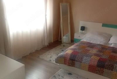 Casă cu 6 camere cu Teren 508 Mp în Bujac