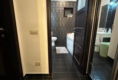Apartament cu 5 camere decomandat în Panduri - 13