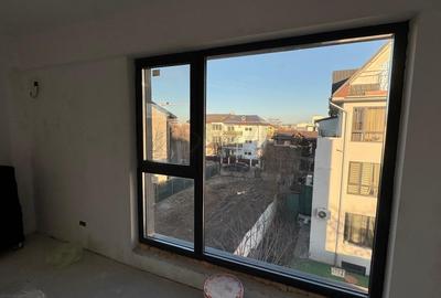 Apartament cu 3 camere decomandat în Aviației - 11