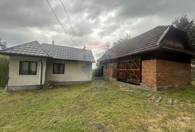 De vanzare casa din caramida cu teren - zona Pensiunea Secret Garden - 46