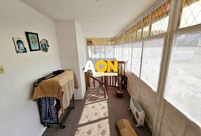 Casă individuală cu 4 camere cu Canalizare în Central - 10