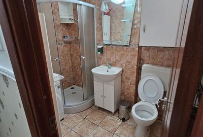 Garsonieră decomandată în Balta Albă - 2