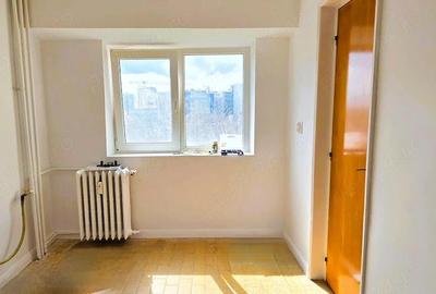 Apartament cu 3 camere decomandat în Victoriei - 3