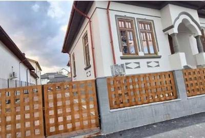 Casă cu 4 camere în Exterior Vest - 2