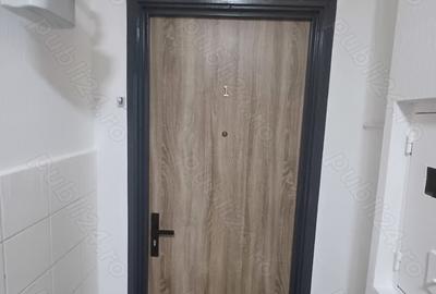 Spațiu comercial, de 15 mp, în Eroii Revoluției - 3