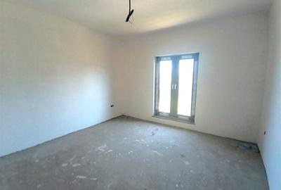 Casă individuală cu 6 camere cu Canalizare în Exterior Vest - 8