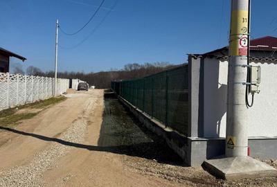 Teren de 1000 mp, în Exterior Sud - 2