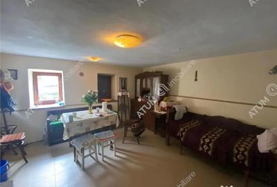 Casă cu 4 camere cu Teren 906 Mp în Mohu - 2