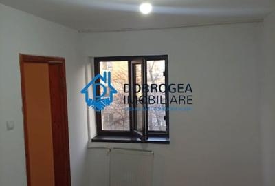 Apartament cu 3 camere semidecomandat în 23 August - 4