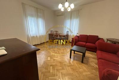 Apartament cu 2 camere decomandat, mobilat în Universitate