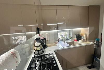 Apartament cu 4 camere decomandat în Central - 11