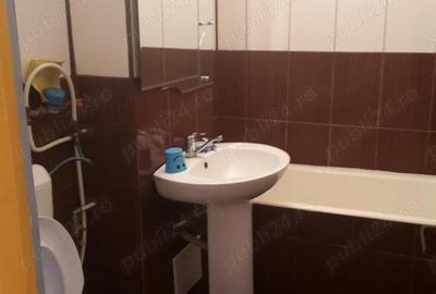 Casă cu 2 camere cu Teren 175 Mp în Mioveni - 1