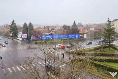 Apartament cu 3 camere semidecomandat în Semicentral - 4