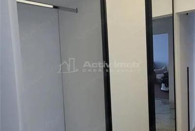 Apartament cu 3 camere decomandat în Micro 17 - 5