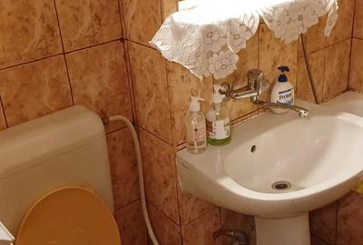 Proprietar vand apartament 2 camere - 3