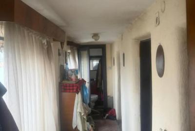 Casă cu 2 camere cu Teren 1000 Mp în Central - 8