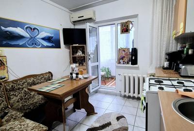 OCAZIE !!! Anda - 2 camere decomandate cu 2 balcoane - 3