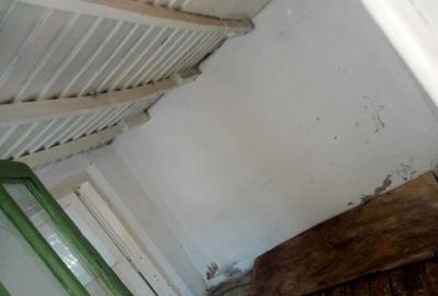 Casă cu 3 camere în Bucșinescu - 1