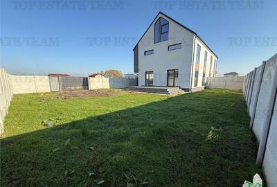 Vila premium cu panouri fotovoltaice la 15 minute de capital - 18