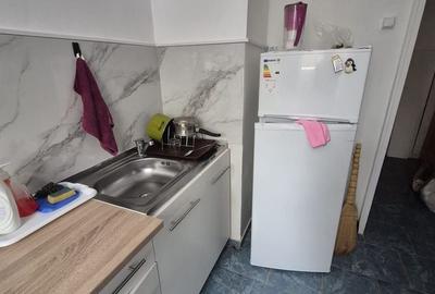 Apartament cu 2 camere decomandat în Central - 1