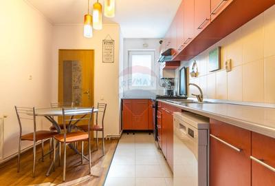 Apartament cu 2 camere de vanzare, zona Andrei Muresanu - 2