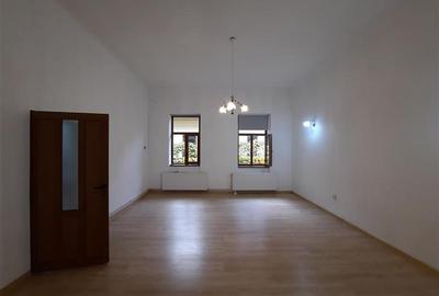 Birou, de 53 mp, în Ultracentral - 1